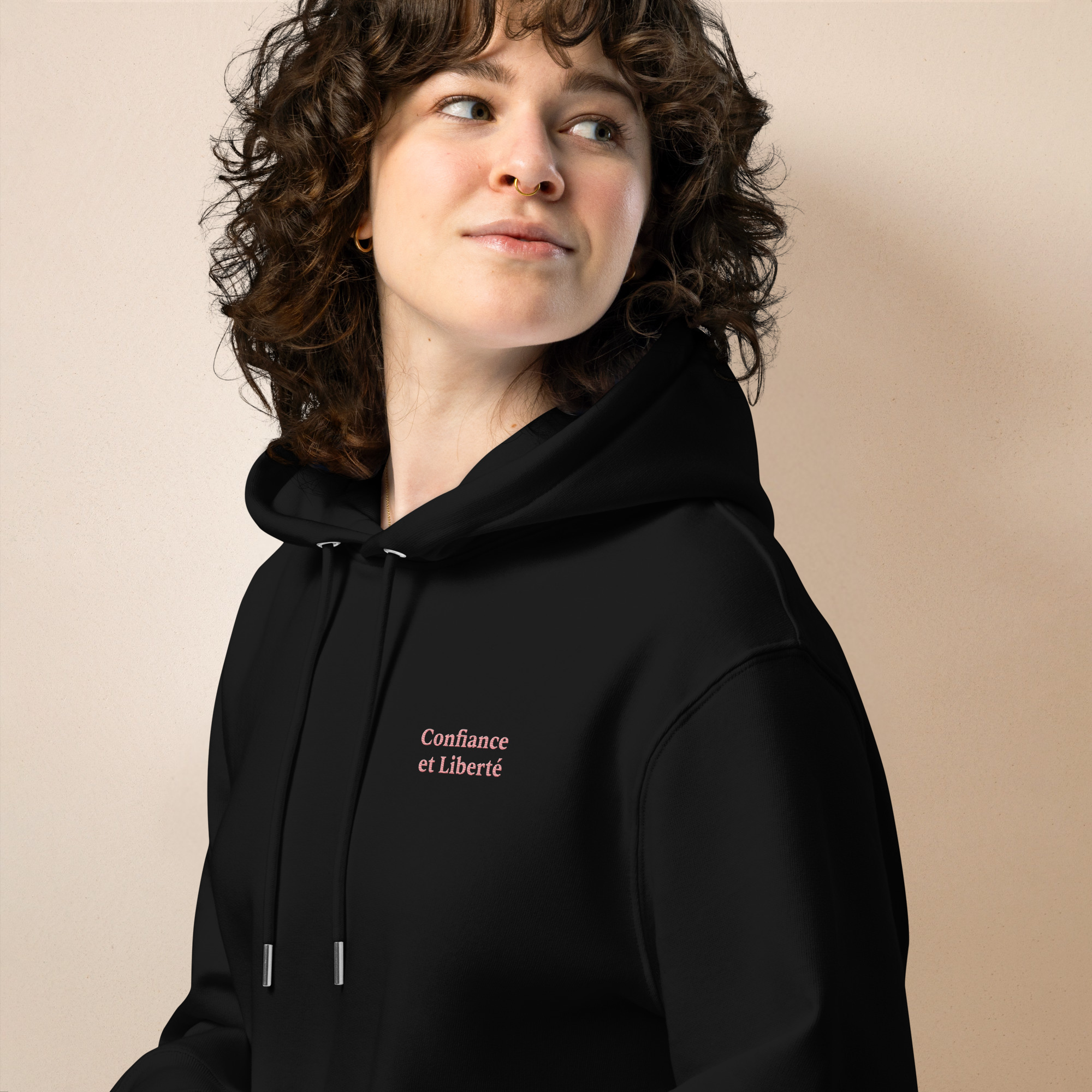 LunaHood - Confiance et Liberté